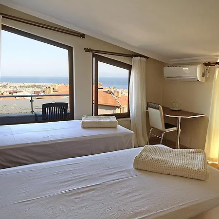 Linda's Apart Hotel *