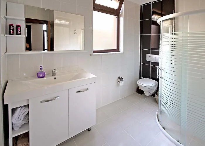 Linda's Apart Hotel Altınoluk