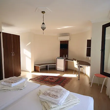 Hotel Linda's Apart Altinoluk