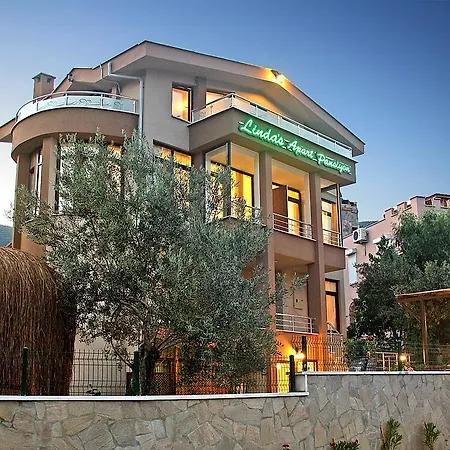 Hotel Linda's Apart *